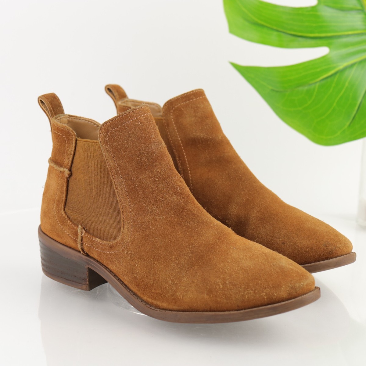 Steve Madden Tan Suede Chelsea Boots Amazon.com | Madden mens M-grizon Chelsea Boot, Taupe Suede  main image 3