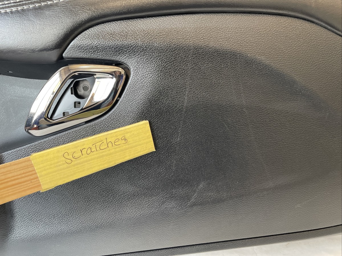 2015-2021 DODGE CHALLENGER RIGHT SIDE INTERIOR DOOR PANEL OEM