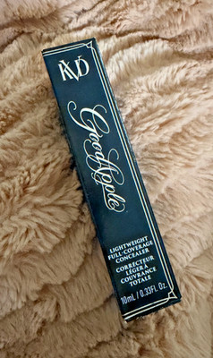 KVD BEAUTY Good Apple Lightweight Full Coverage Concealer - Tan 162 NEW IN BOX