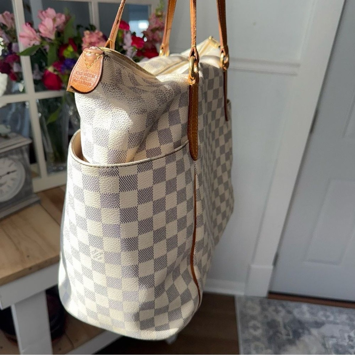 Authentic Louis Vuitton Totally GM Damier Azur Checkered Pattern