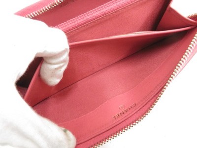 CHANEL 財布 Authentic CHANEL Matelasse Leather Zip Around Zippy Long Wallet