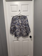 NWT Chico  s Travelers Collection Watercolor Applique Jacket Sz 2 Medium 149 Tex