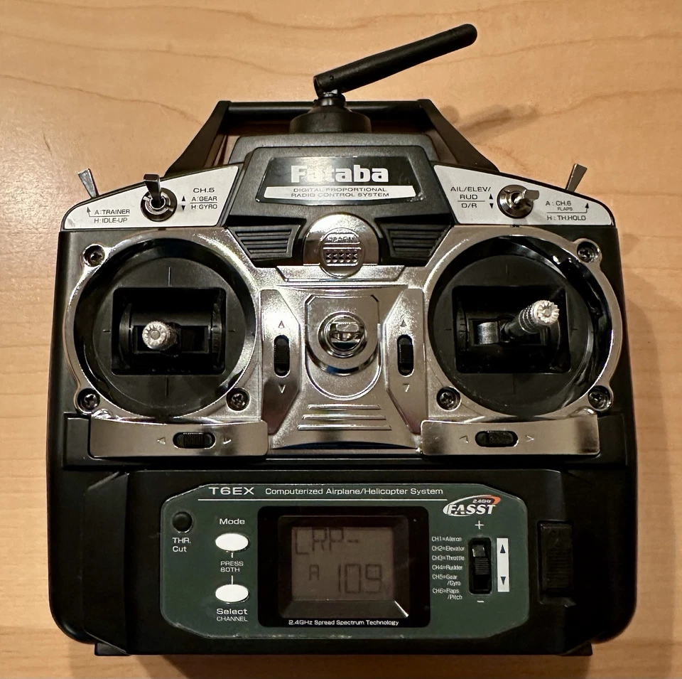 Futaba 6EX FASST RC Fernsteuerung 2.4 GHz - Bild 3 von 4