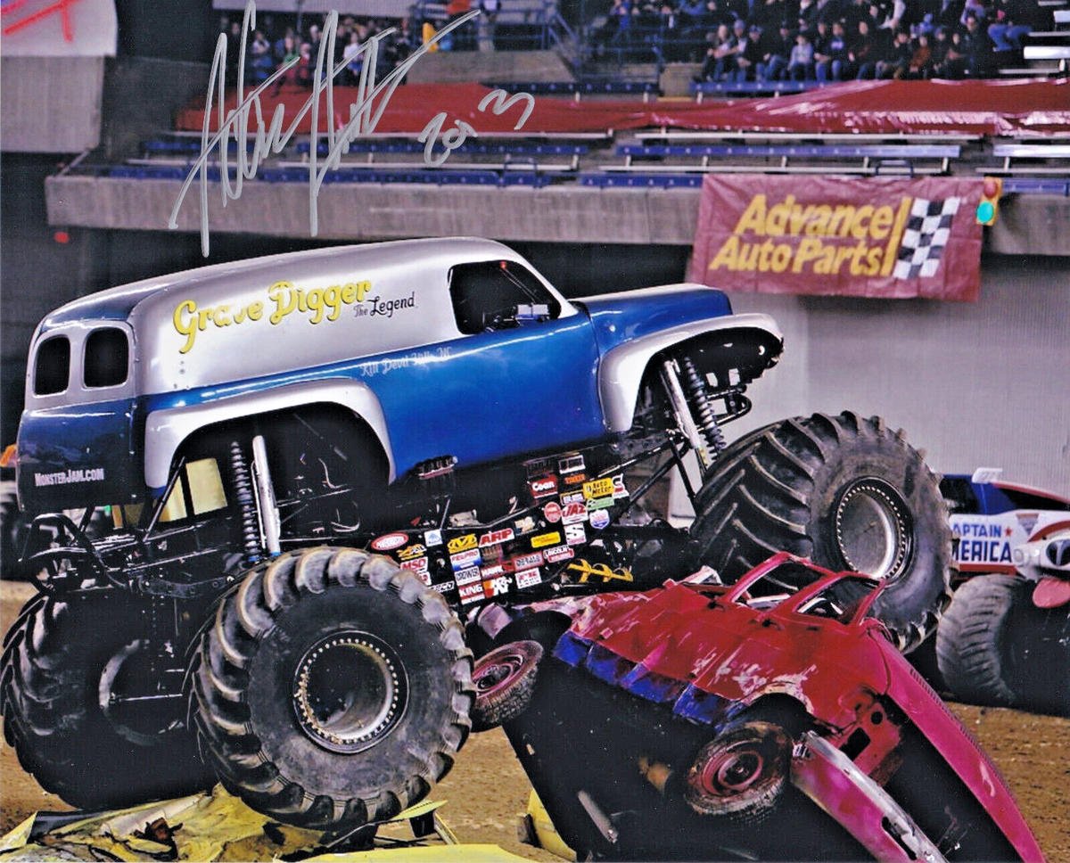 Adam Anderson Signed 2013 Monster Jam Grave Digger The Legend 8x10