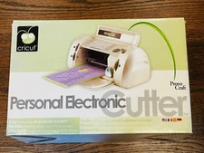 🔥 Cricut • Personal Electronic Cutter • CRV001 Crafting Machine • Clean !