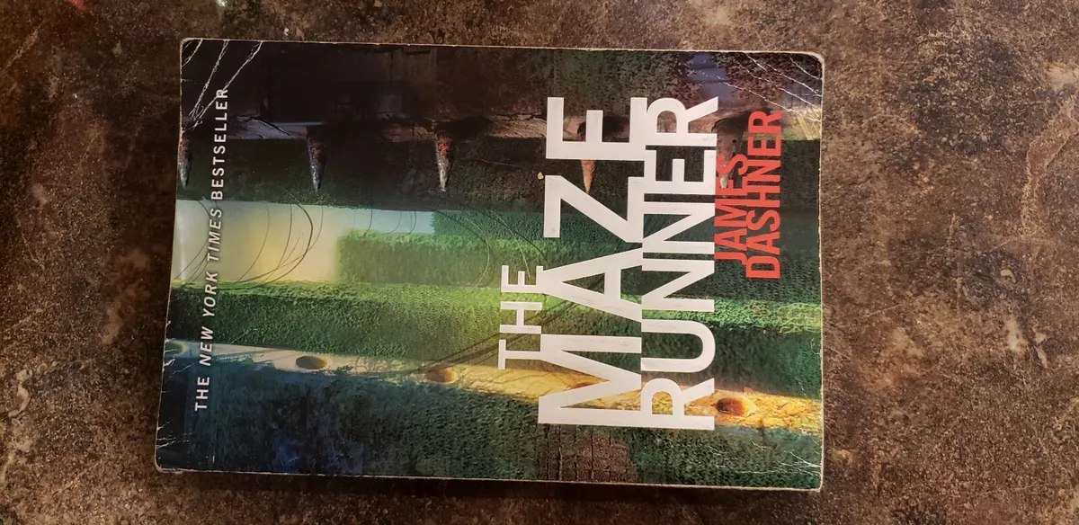 James Dashner The Death Cure, The Maze Runner, The Scorch Trails all 3  books lot