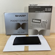 Sharp PC-1246 PC Pocket Computer Vintage anni 80 con Cover Set Made Japan - LEGGI!