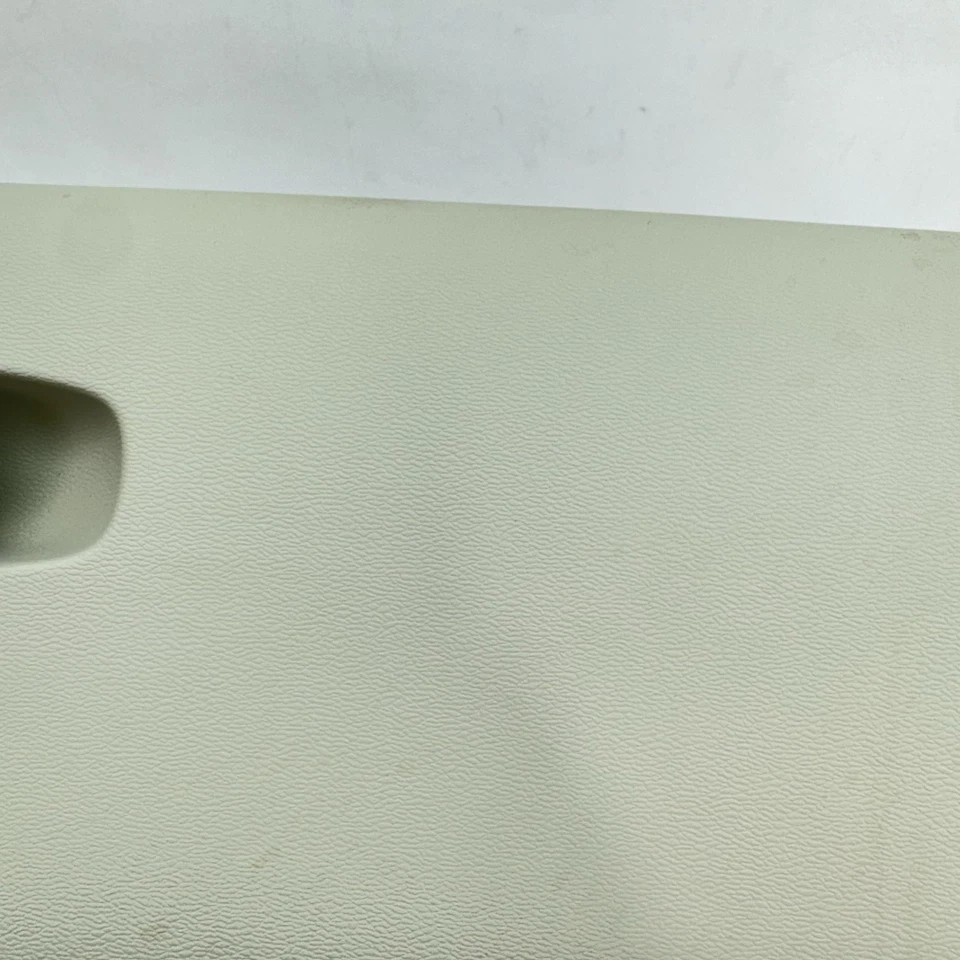 2019 - 2025 VOLVO S60 FRONT RIGHT DASHBOARD INSTRUMENT PANEL GLOVE BOX 31477861 - Image 3 of 4