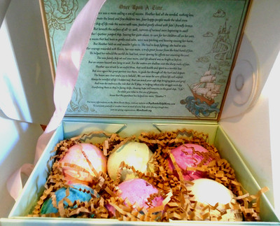 Mom Bomb Luxury Bath Bombs Set of 6 Mother Gift Body Soap Spa Aromatherapy