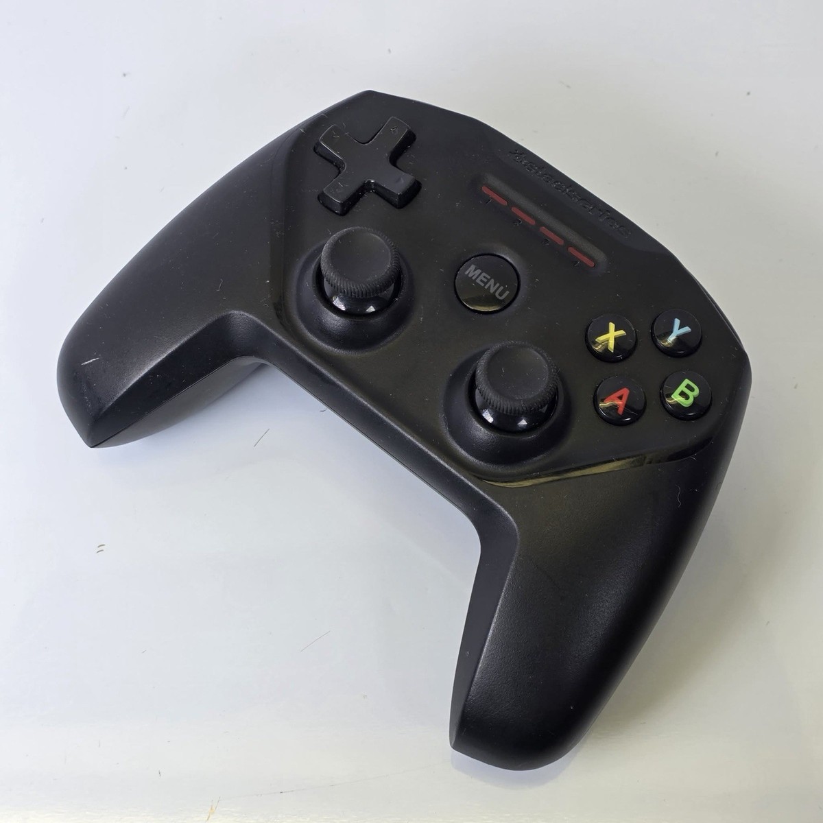 SteelSeries Nimbus Bluetooth Mobile Gaming Controller - iPhone