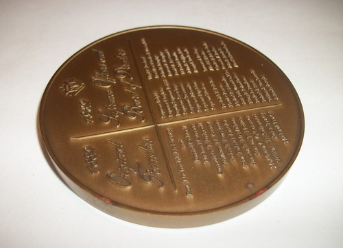 Large Heavy Knights of Columbus Medal, 100 Year Anniversary, MACO, Officer names - Bild 5 von 6