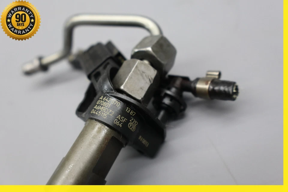 07-09 Inyector de combustible diésel Mercedes ML320 GL320 W251 R320 CDI 6420701387 OEM Foto 4 de 4