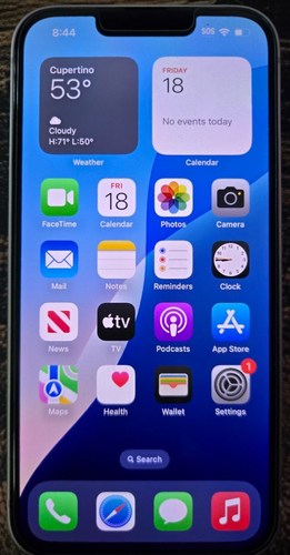 Apple iPhone 13 White - 128GB - Unlocked - Good Condition, No Reserve!