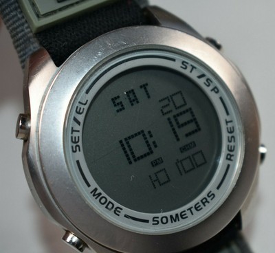 digital round watch
