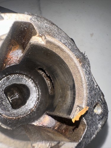 Echo Gt2000 Cylinder OEM Original 10101106562 - Picture 6 of 7