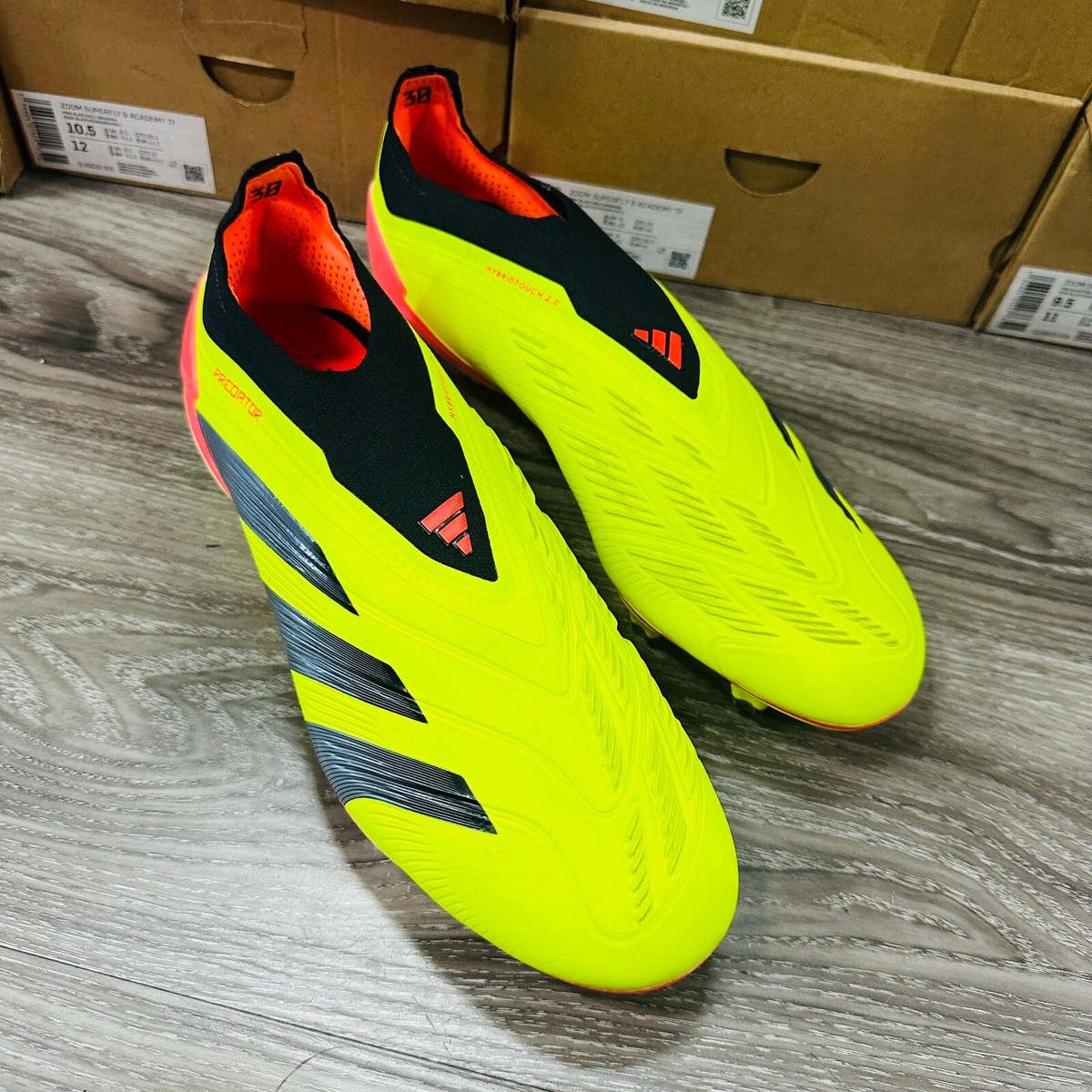 adidas Predator ネオンイエロー シューズ s-l1200.jpg