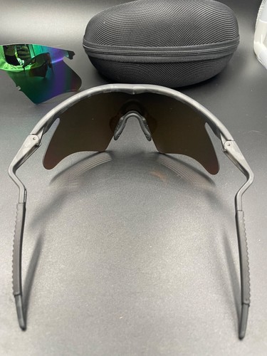 Oakley X Palace M-Frame Mumbo Shadow Camo "The Bridge" w/ Prizm Ruby/Jade Lenses - Picture 10 of 16