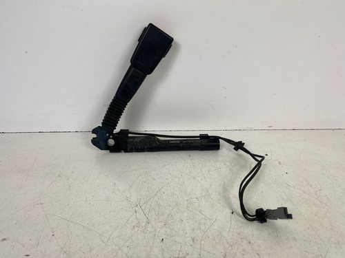 BMW 1 E81 E87 2009 Vorne rechts Gurtschloss vorne 9119542 OPE7203