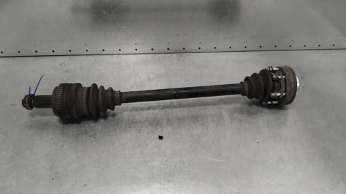 ANTRIEBSWELLE LINKS HINTEN BMW 1 serie (E81) 2009 33217547069 / 33217553561