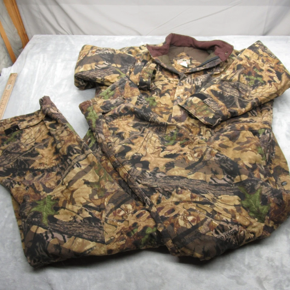 Monos de roble musgo para hombre XL verde camuflaje suelo bosque aislado cadera cremallera caza Foto 2 de 4