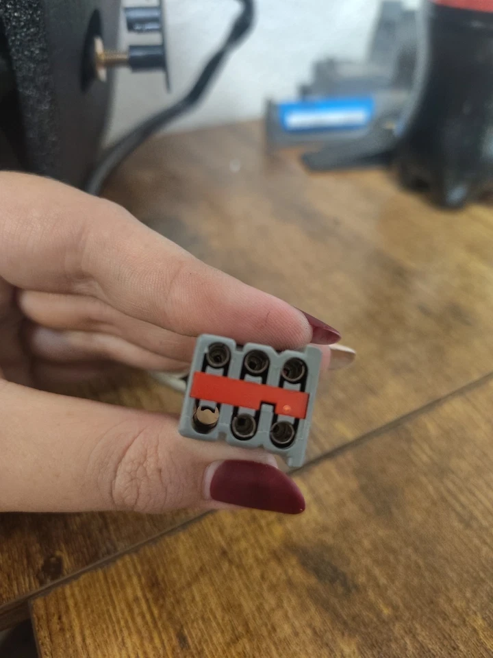 Driver Side Mirror For Ford Windstar 99-00 - Image 3 of 4