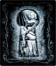 8lb Heavyweight Soft Queen Blanket, Officially Licensed, Marilyn Monroe Throw