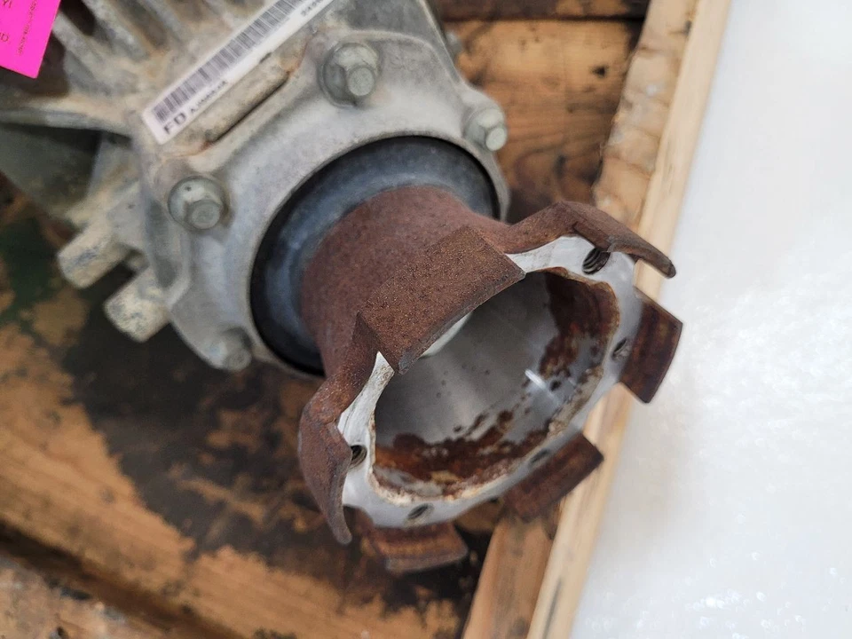 Chevrolet Equinox 2015 caja de transferencia  Foto 4 de 4