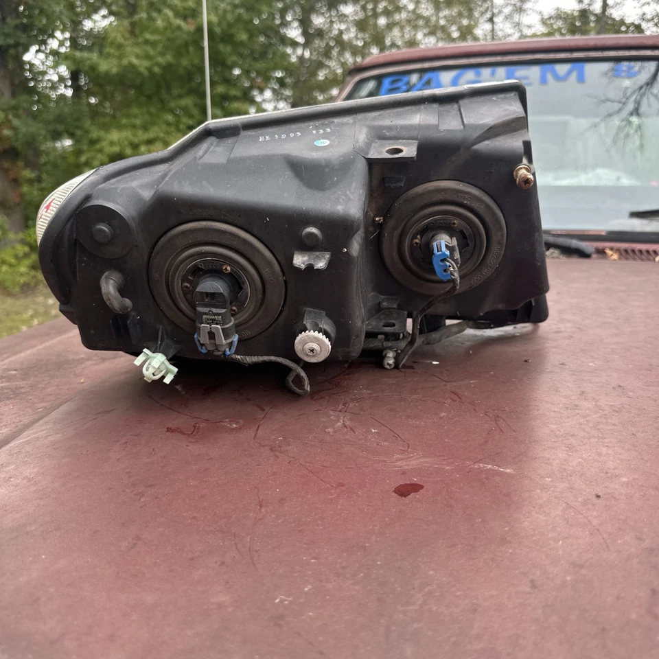 Faro de repuesto delantero izquierdo jeep grand cherokee 99-04 Foto 3 de 4