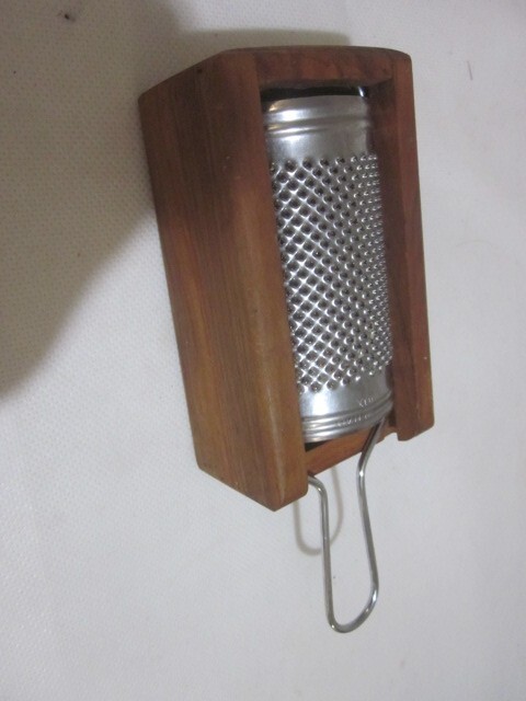 Picture 2 of 12