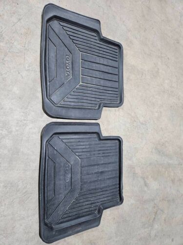 JDM RHD OEM Toyota Hilux Surf N185 Used All Weather Rear Floor Mats 1995-2002 - Picture 5 of 9