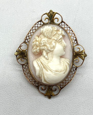 Vintage 10k Gold Pink Cameo Brooch - 6.1g