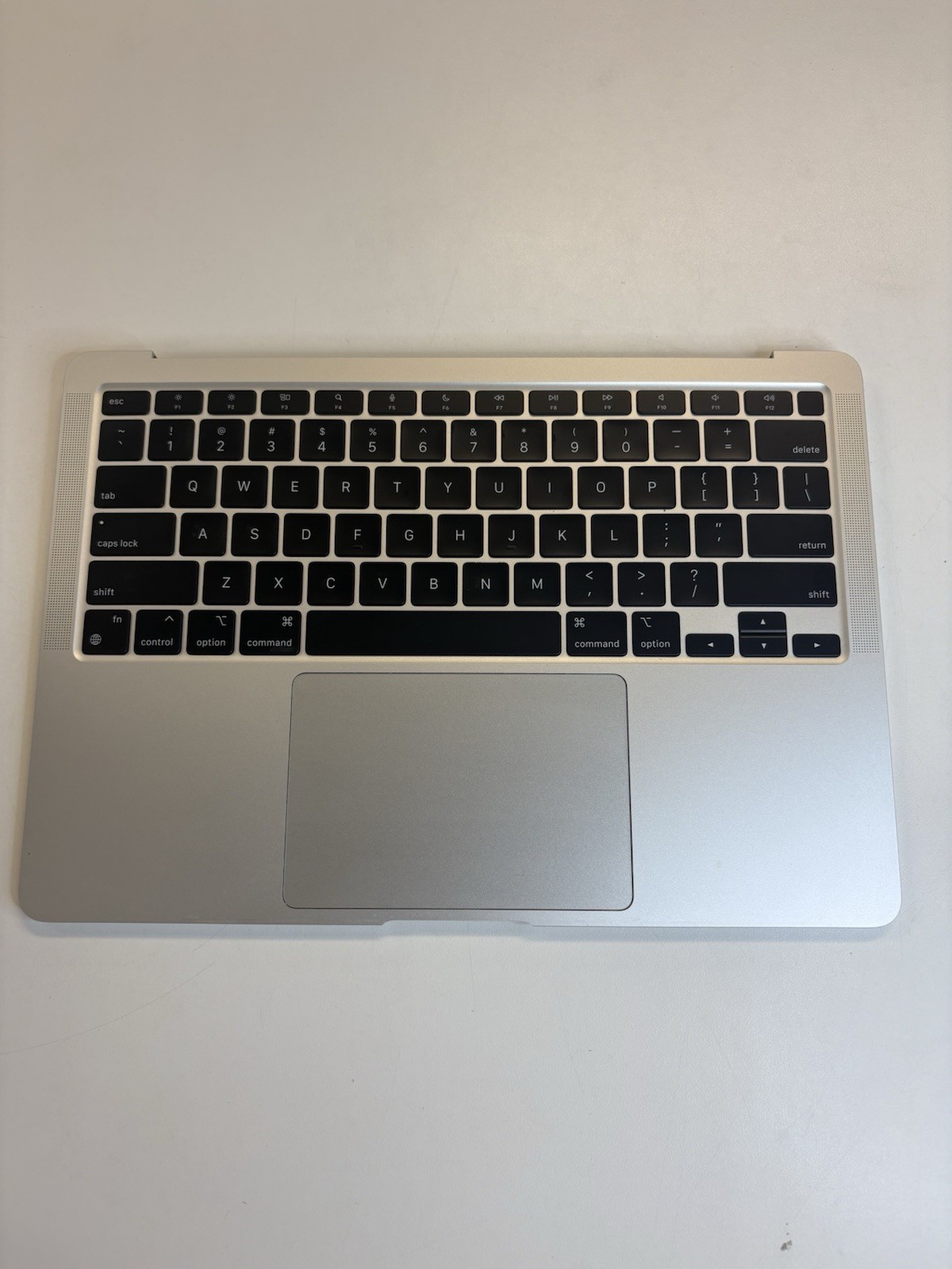 Genuine MacBook Air 13" A2337 M1 2020 Palmrest Top Case Cover Keyboard Silver