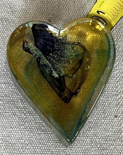 Robert Held Signed Blown Glass Iridescent Heart Paperweight EUC - Picture 7 of 7