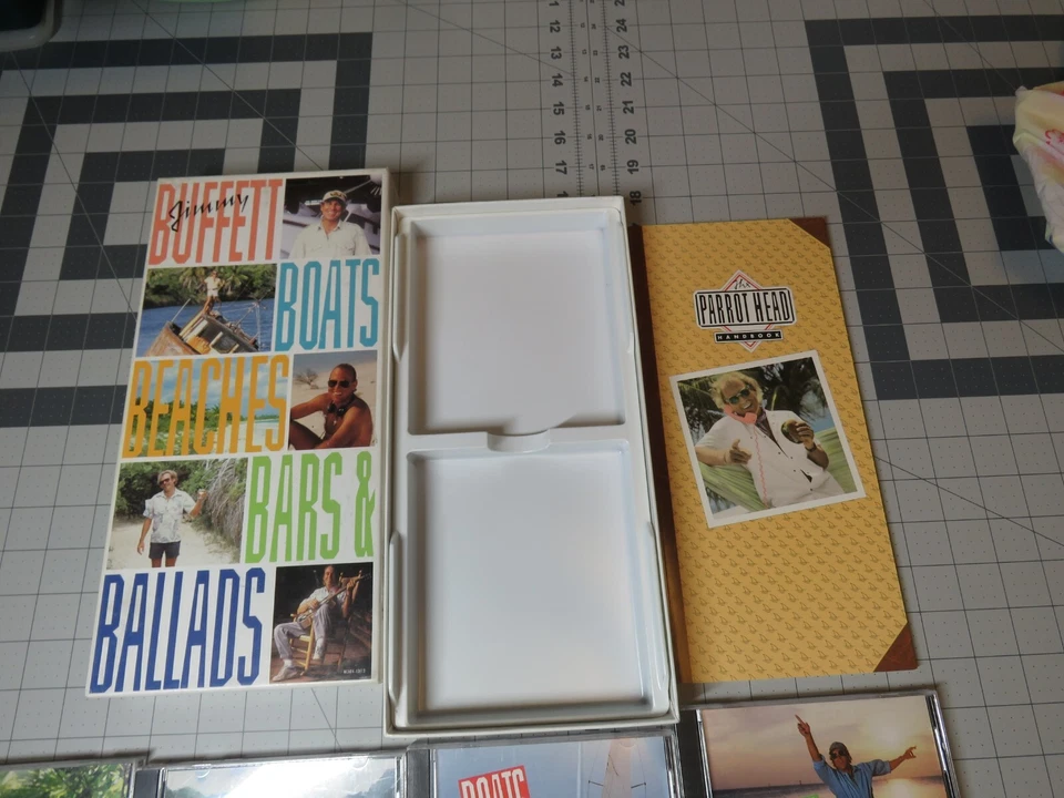 4 CDS Jimmy Buffett Boats Beaches Bars& Ballads Condition Box Set w/Handbook VGC - Image 3 of 4