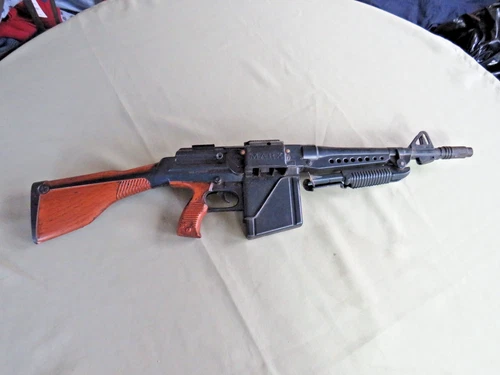 1950s 60s MARX AUTOMATIC MACHINE GUN W/ BIPOD & COCKING ACTION NOISE MAKER