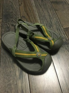 toddler size 10 flip flops