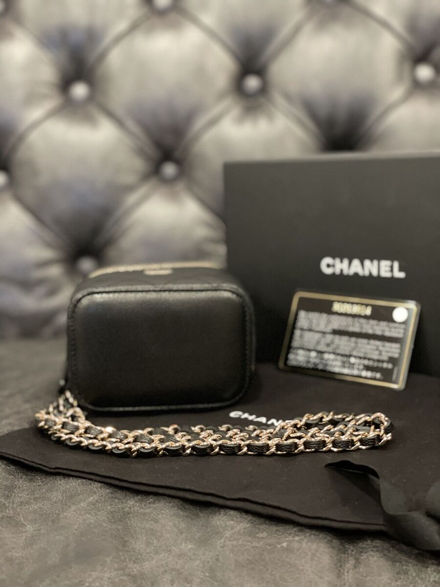 NWT 21S Chanel Classic Small Vanity with Chain Black Caviar NWT 21S Chanel Classic Small Vanity with Chain Black Caviar