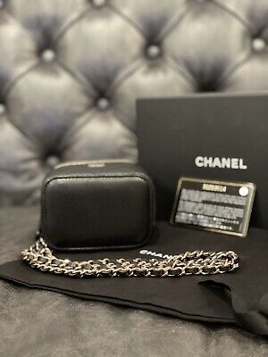 NWT 21S Chanel Classic Small Vanity with Chain Black Caviar NWT 21S Chanel Classic Small Vanity with Chain Black Caviar