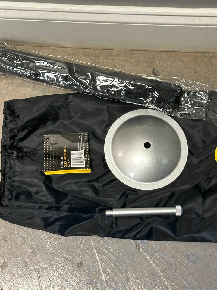 Adorama GLSBEZ1256 Glow EZ Lock Quick Strip Softbox w Bowens Mount - New - Image 3 of 4