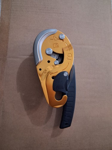 Petzl I'D S Descender - Rope Access Arborist Rescue Climbing Caving Tower 