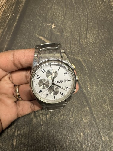 D G Watch Analog Stainless Steel - Needs Battery