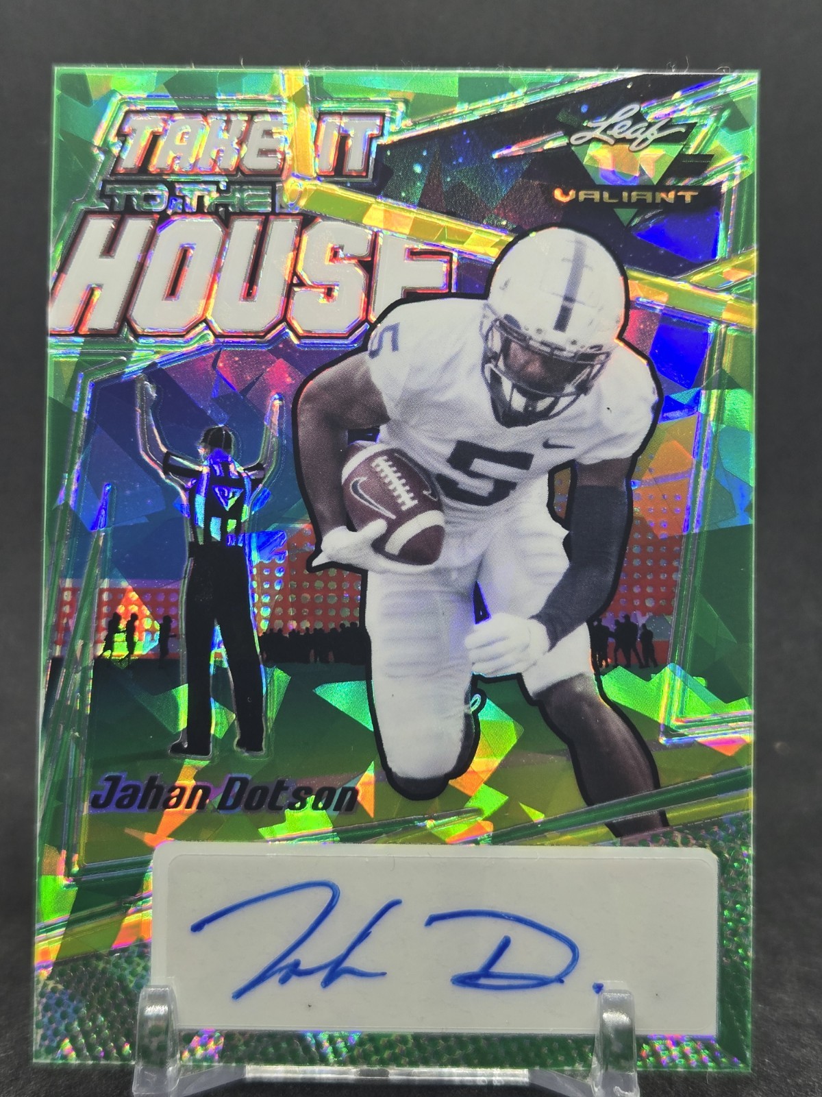 2022 LEAF VALIANT TAKE IT TO THE HOUSE CRYSTAL GREEN SP AUTO JAHAN DOTSON # /30 