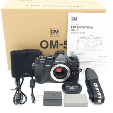 15311 shots, with original box. OLYMPUS OM SYSTEM OM-5 Body Black