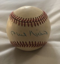 Top 10 Phil Niekro Baseball Cards 30