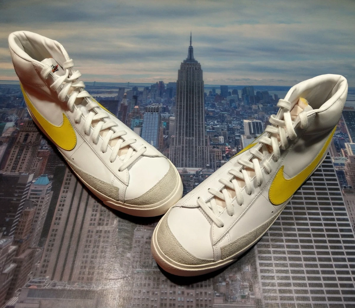靴 Nike Blazer Mid 77 Optic Yellow UK8 Nike Blazer Mid 77 VNTG 