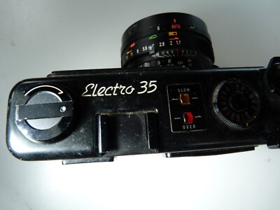 VINTAGE BLACK YASHICA ELECTRO 35 GT W YASHINON-DX 45/1.7 LENS