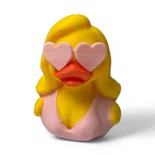 Malibu Duck – 3D-Printed Blonde Beach Duck with Sunglasses & Summer Style