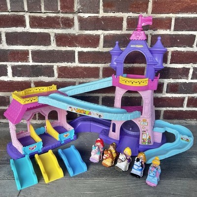 Fisher Price Little People Disney Princess Klip Klop Stables 5 Horses WORKS