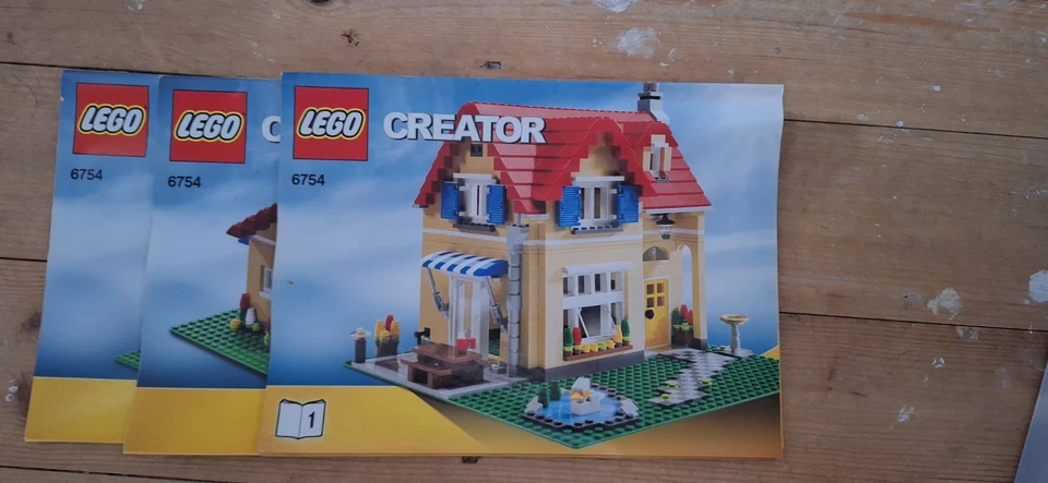 LEGO Creator 6754 Family Home, photo 2 of 2