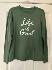NWOT Women’s Green Life is Good Long Sleeve Tee size Medium